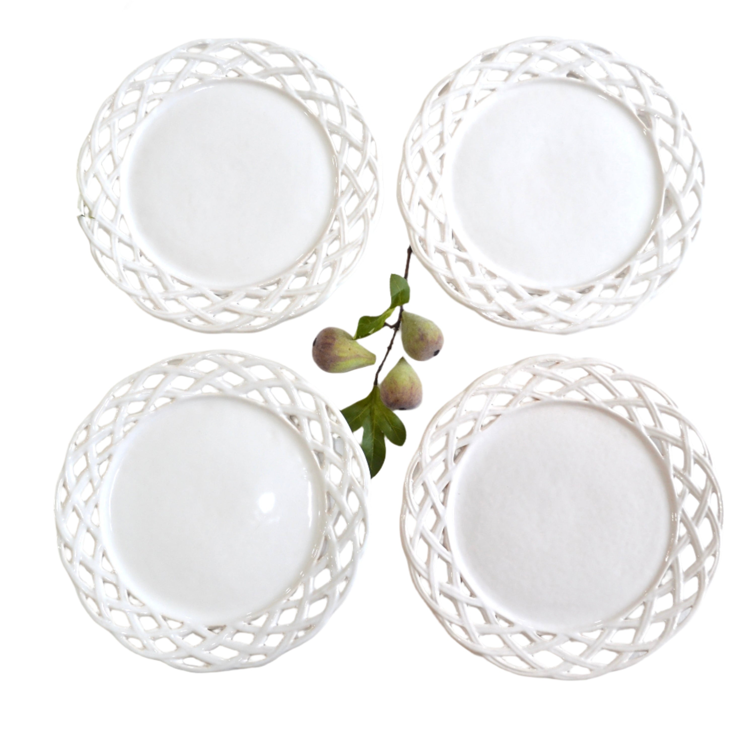 White Dinner Plates (Set of 4)